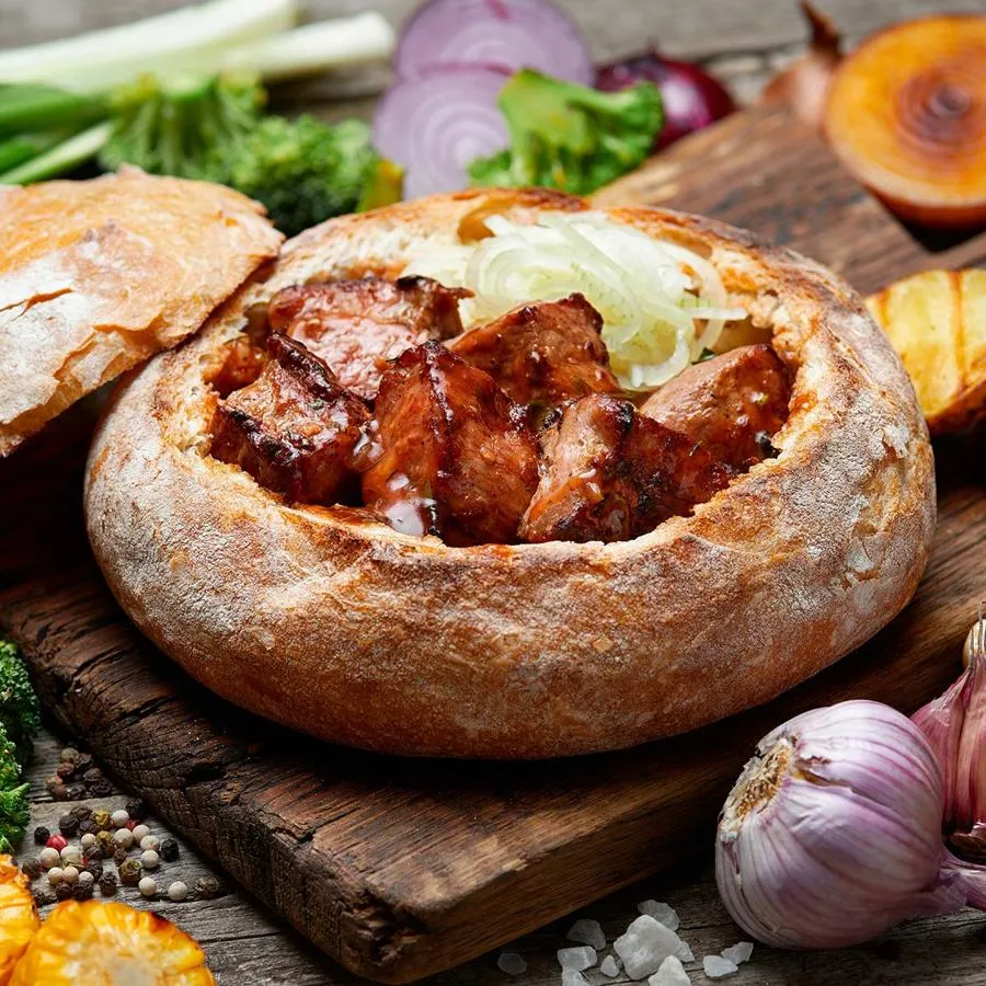 Шашлык в белом хлебе