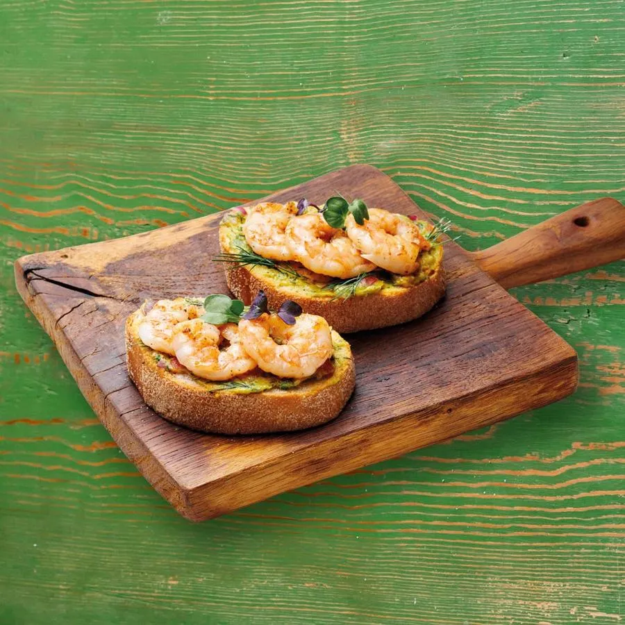 Брускетта с креветками