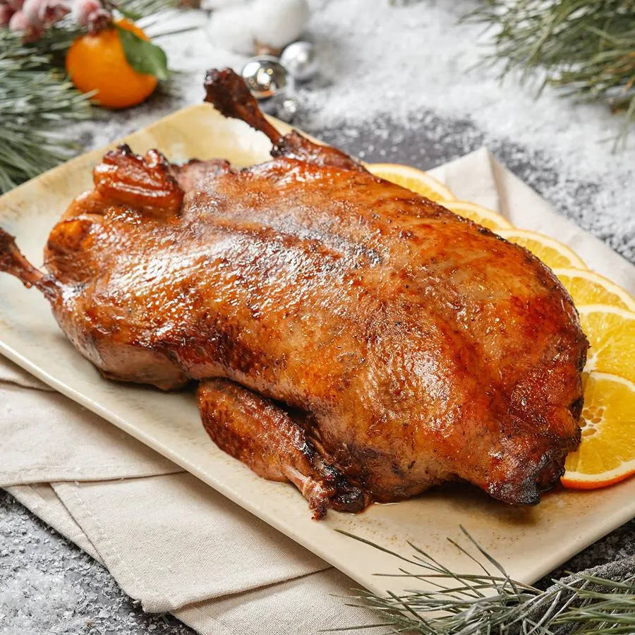 Утка запеченная в апельсиновой глазури